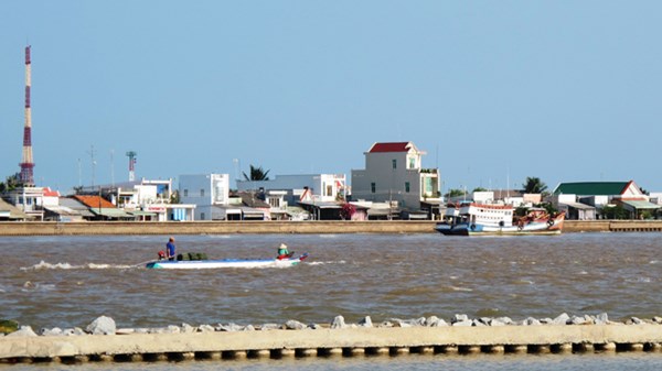 Một[-]góc[-]cảng[-]biển[-]Gành[-]Hào[-](Đông[-]Hải,[-]Bạc[-]Liêu)